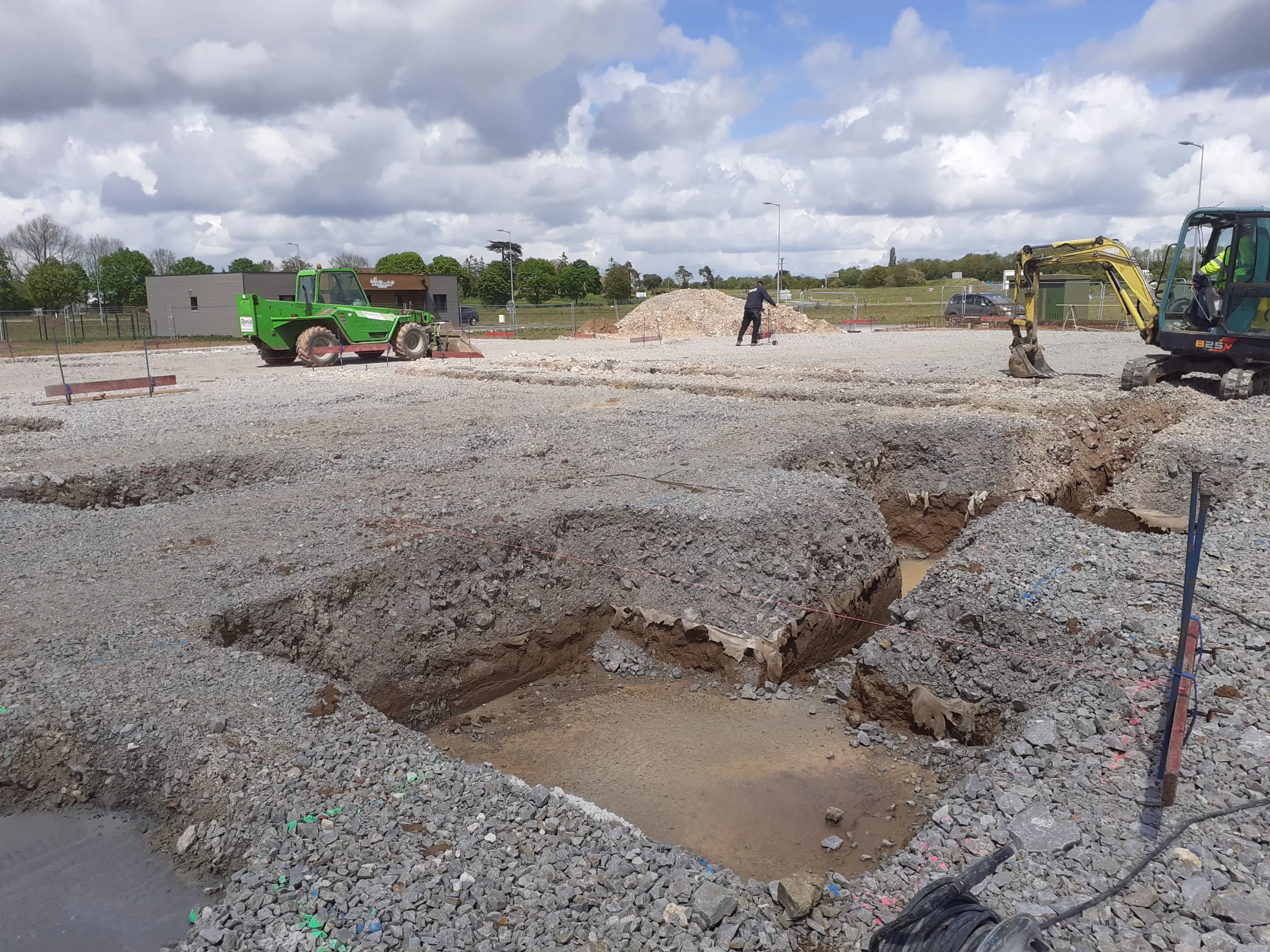 Ateliers Relais à Saint Martin de Mieux en travaux