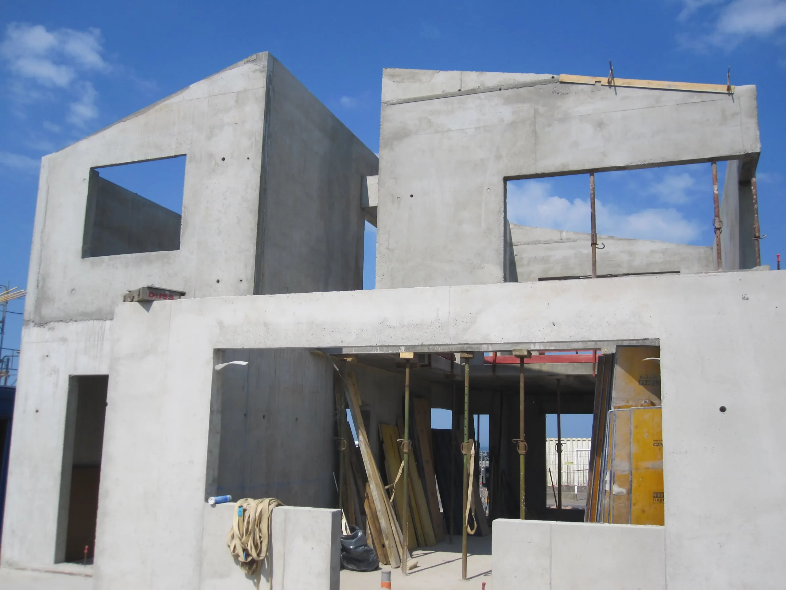 Maison d'architecte à Colleville-Montgomery en phase de travaux