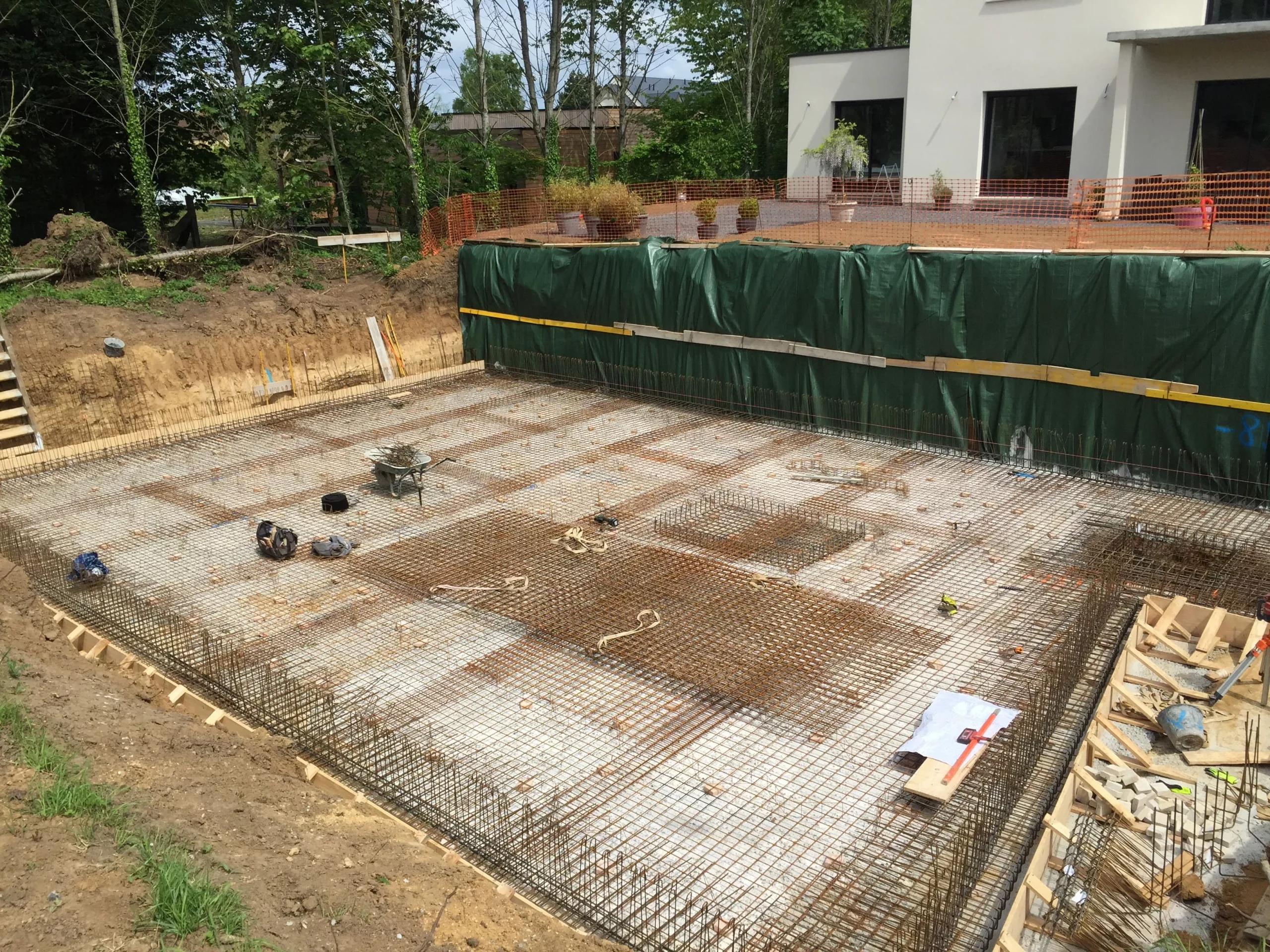 Le début du chantier de la maison d'architecte à Saint-Arnoult