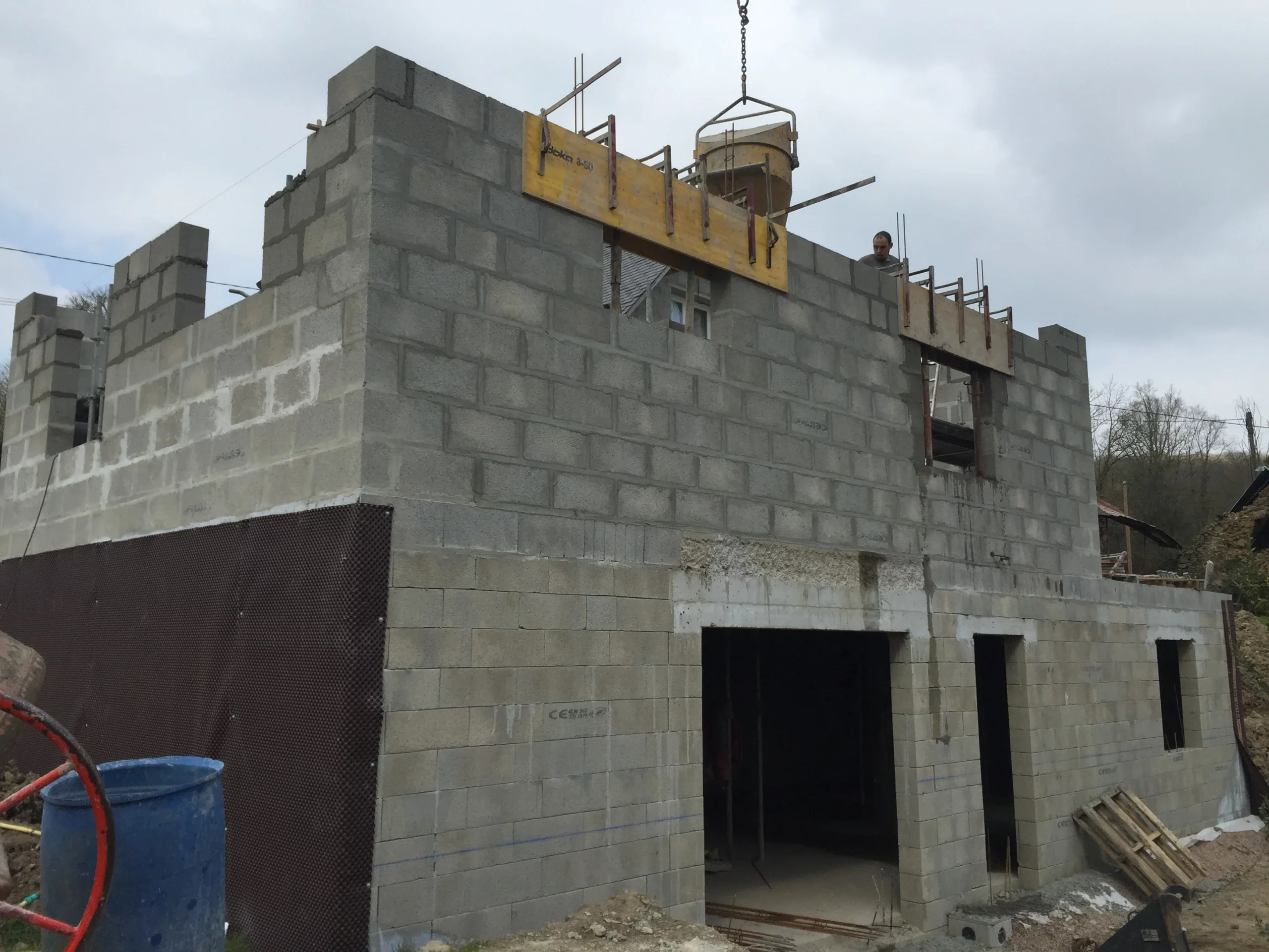 L'extension d’une maison d’habitation à Le Bô, en construction