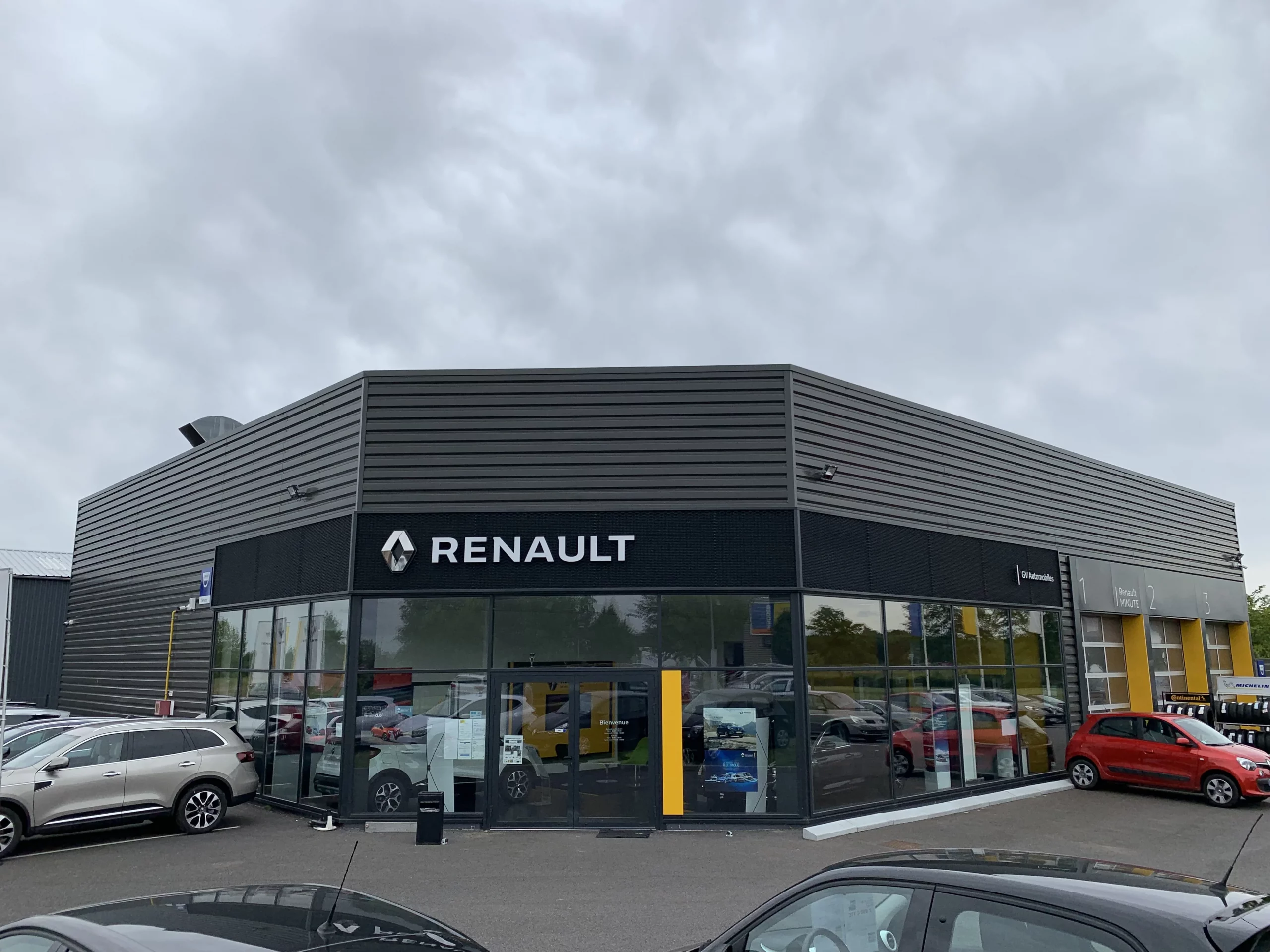 Le garage Renault finalisé