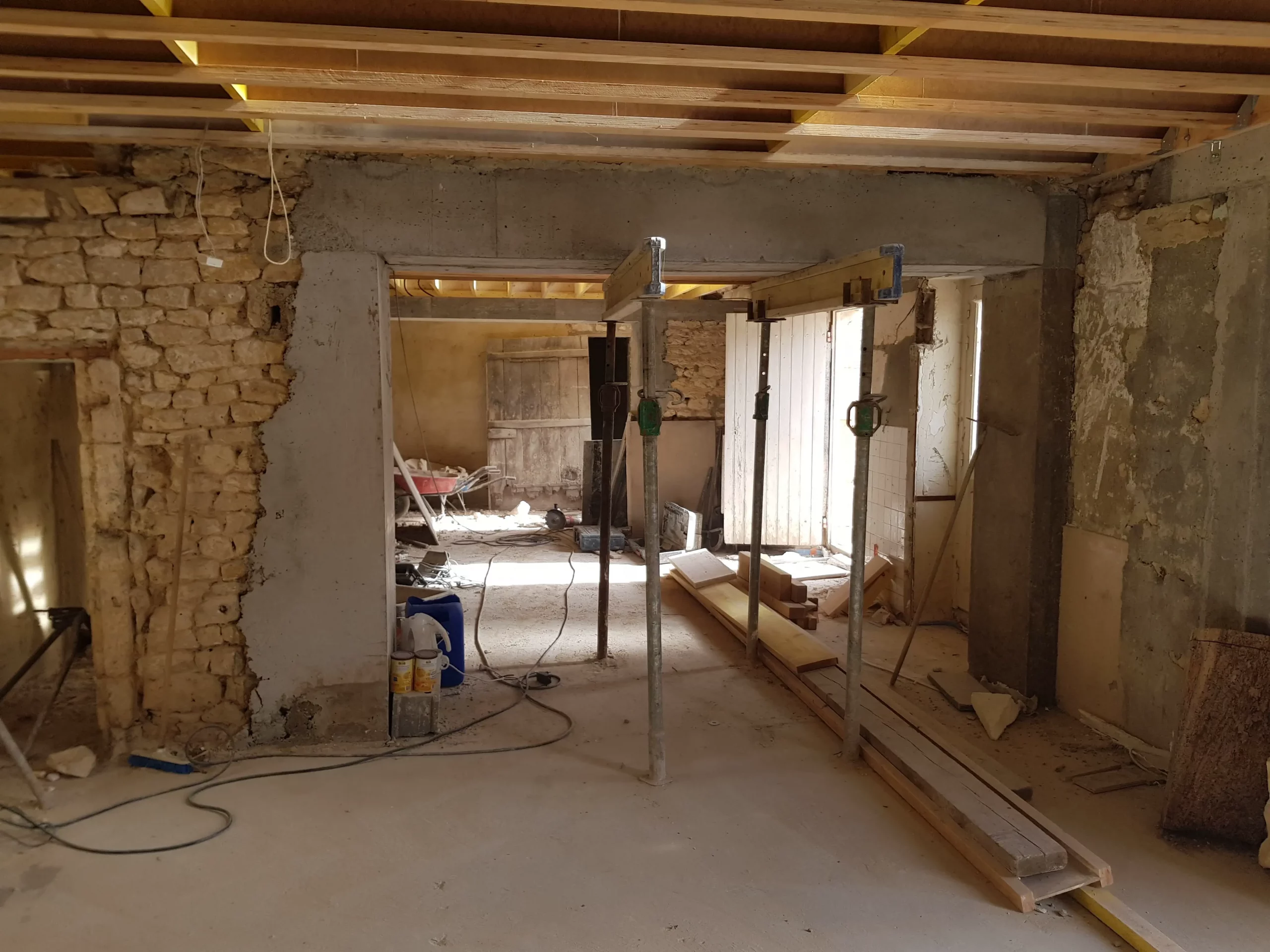 Ouverture dans le mur porteur intérieur