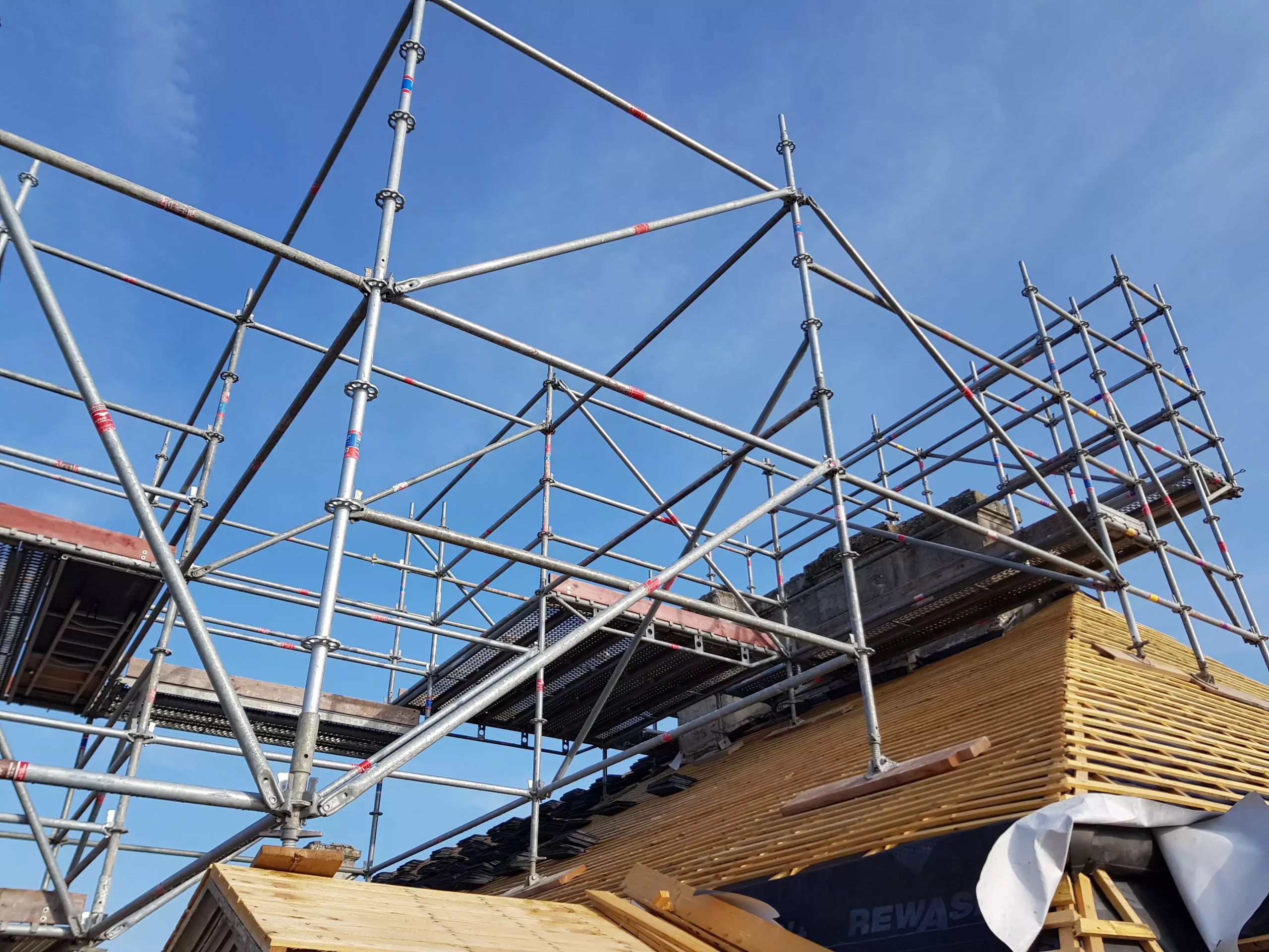 Travaux de rénovation sur la cheminée