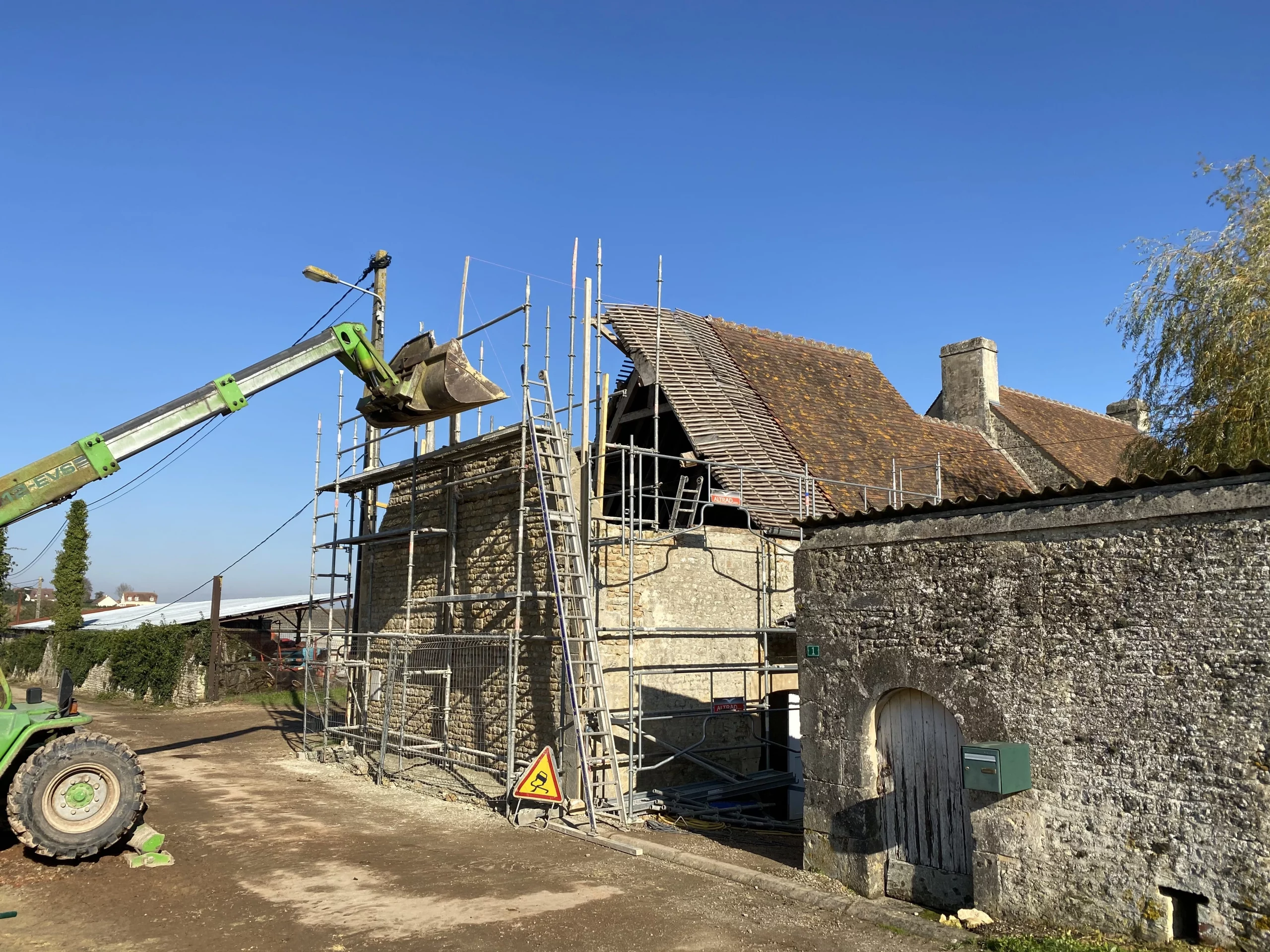 Travaux réaliser pendant la reconstruction du mur