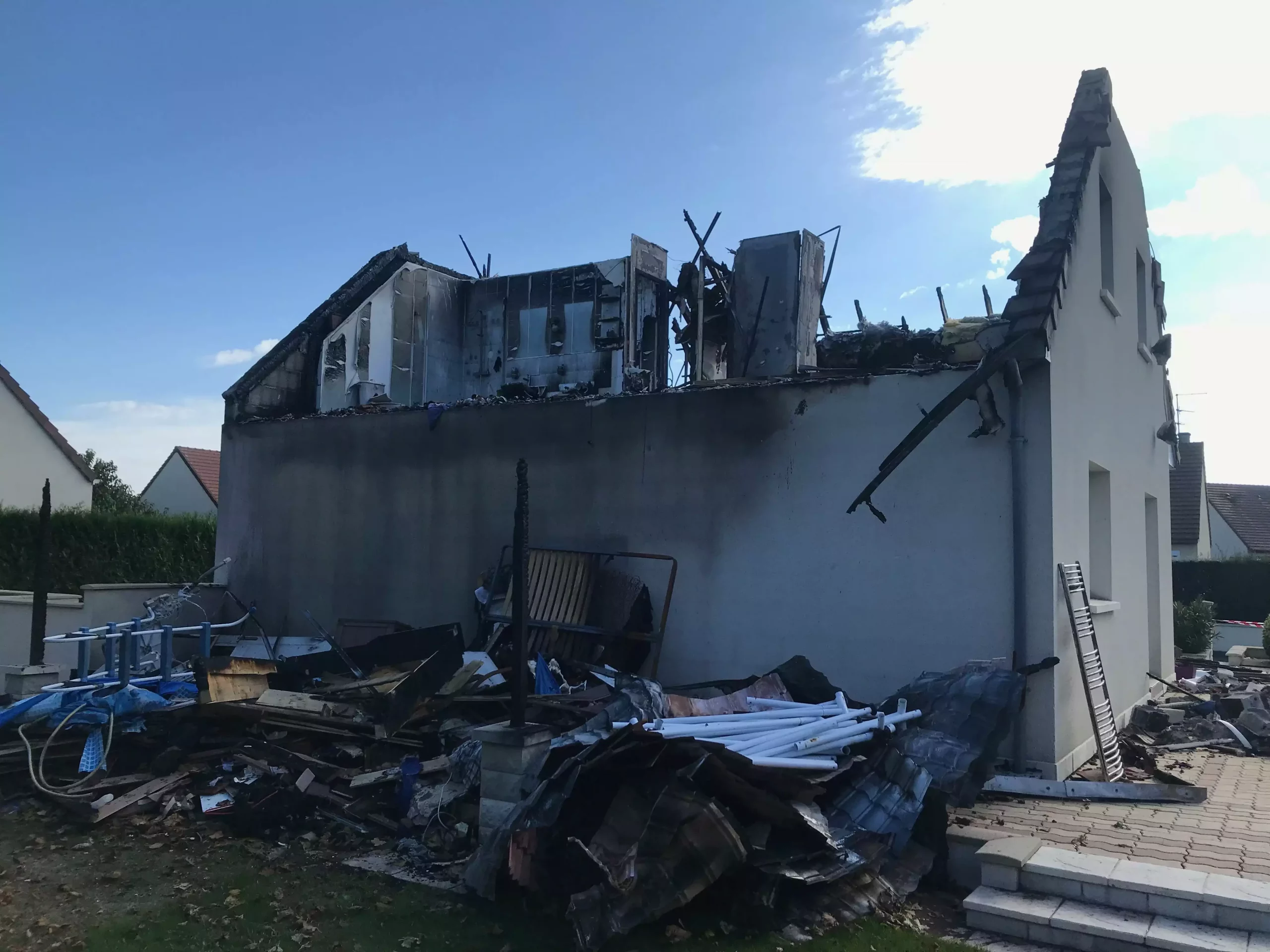 Vue sur le sinistre incendie